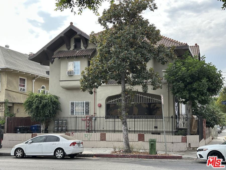Property photo for 2300 W 12th Street, Los Angeles, CA