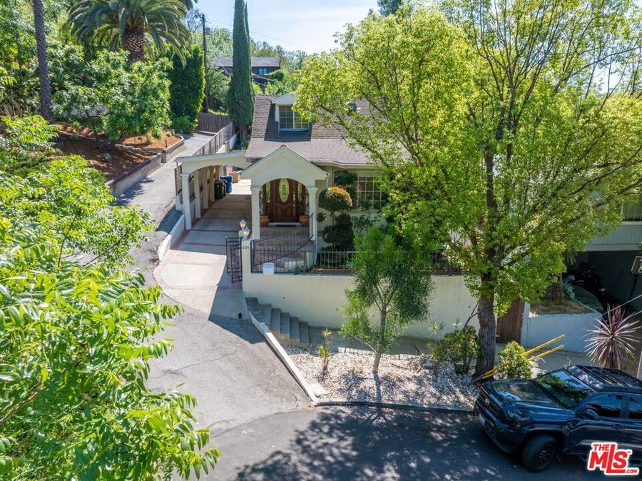 Property photo for 624 Redfield Avenue, Los Angeles, CA