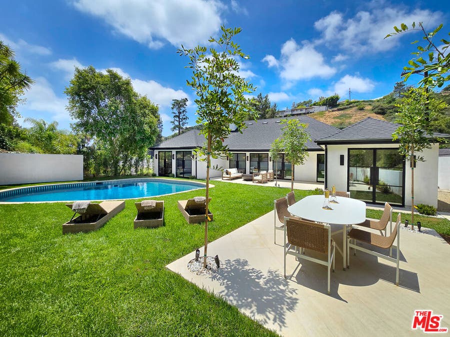 Property photo for 2288 Coldwater Canyon Drive, Beverly Hills, CA