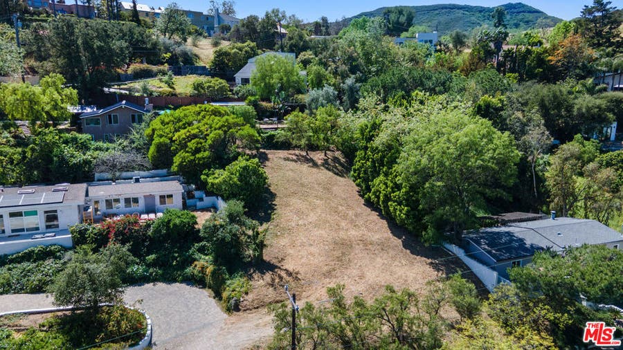 Property photo for 26316 Fairside, Malibu, CA