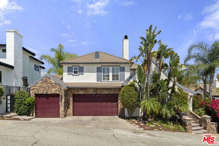 Property photo for 21615 Medina Estates Drive, Woodland Hills, CA