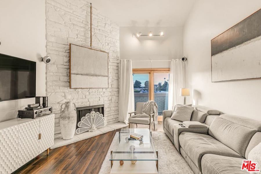 Property photo for 14050 Magnolia Boulevard, #312, Sherman Oaks, CA