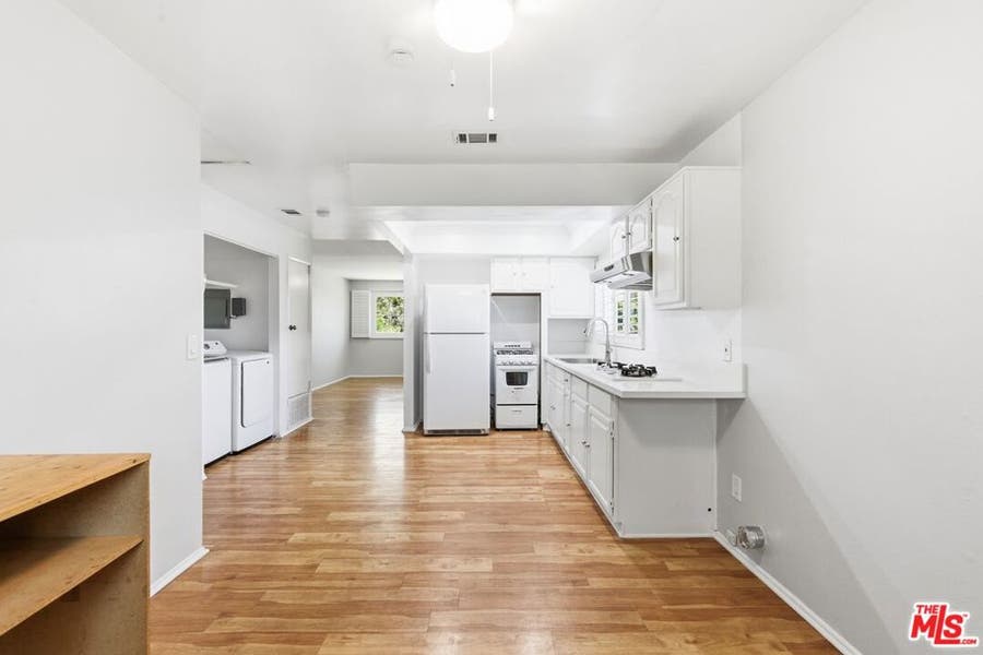 Property photo for 2752 Guirado Street, Los Angeles, CA