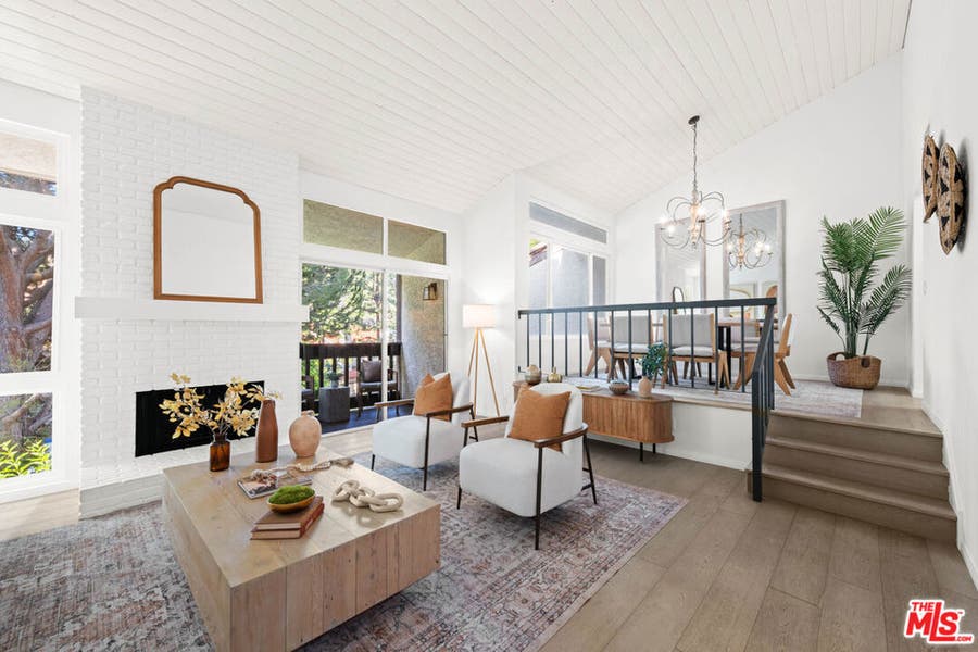 Property photo for 17243 Palisades Circle, Pacific Palisades, CA