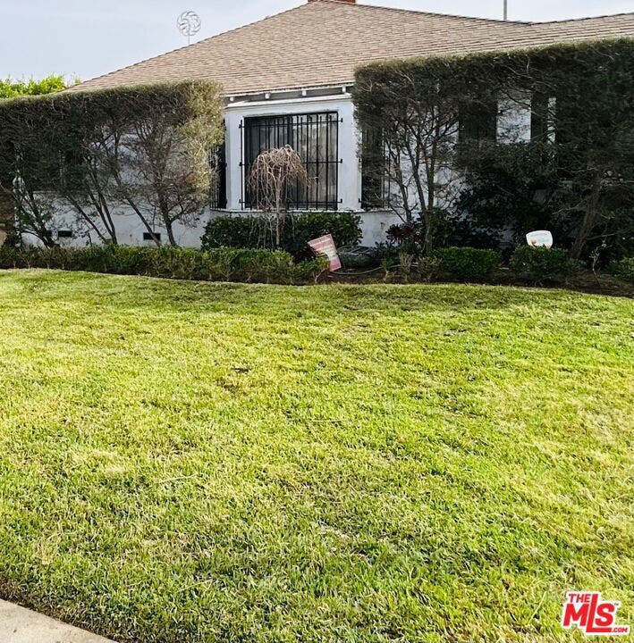 Property photo for 3506 S Redondo Boulevard, Los Angeles, CA