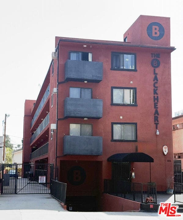 Property photo for 1816 N Gramercy Place, #405, Los Angeles, CA