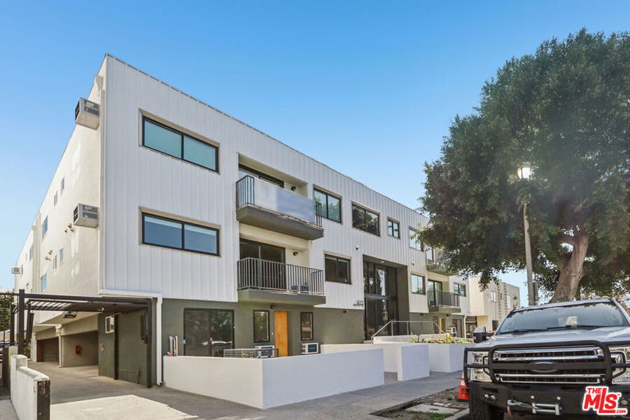 Property photo for 1422 Tamarind Avenue, Los Angeles, CA