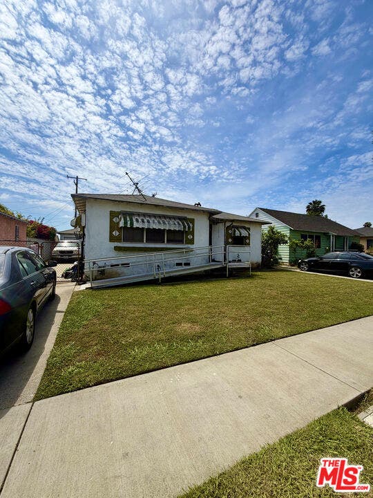 Property photo for 1518 E 122nd Street, Los Angeles, CA