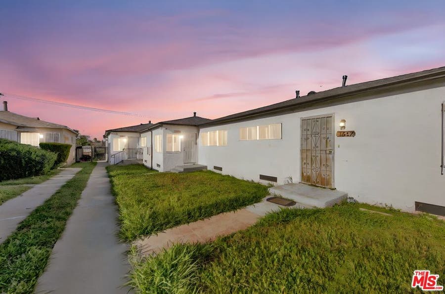 Property photo for 1525 W 105th Street, Los Angeles, CA
