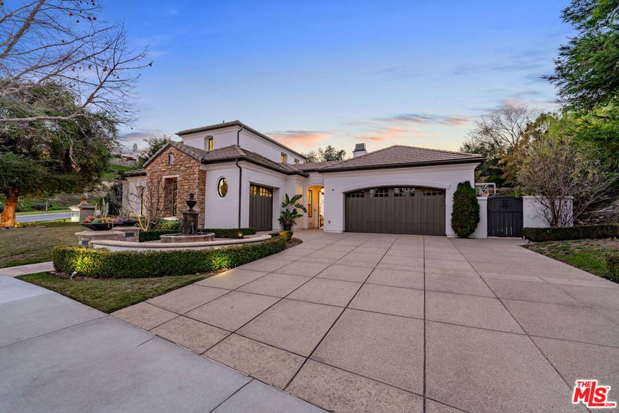 Property photo for 25400 Prado De Las Peras, Calabasas, CA