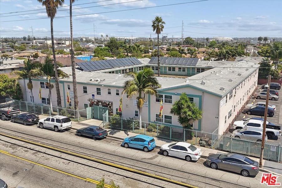 Property photo for 10600 S Inglewood Avenue, Inglewood, CA