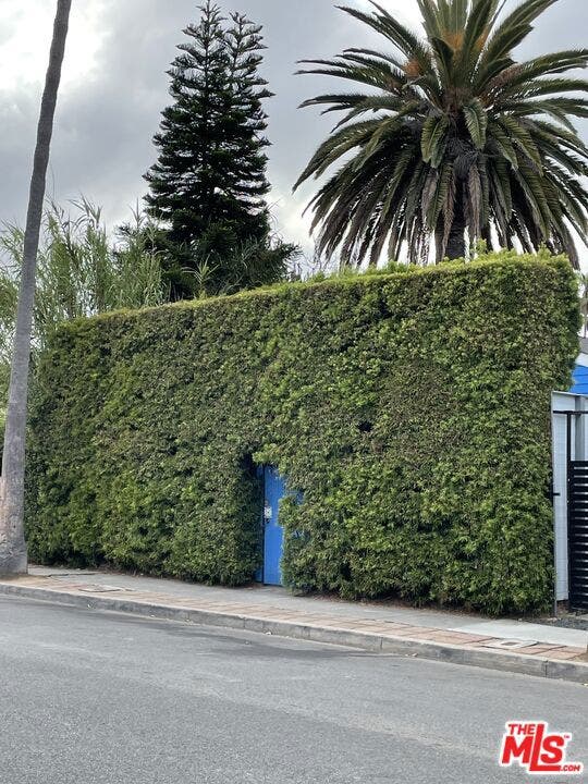 Property photo for 926 California Avenue, Venice, CA