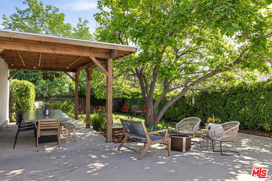 Property photo for 5624 Stratford Road, Los Angeles, CA