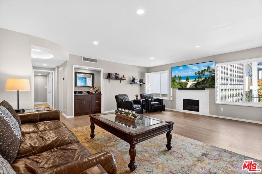 Property photo for 831 S Gretna Green Way, #103, Los Angeles, CA