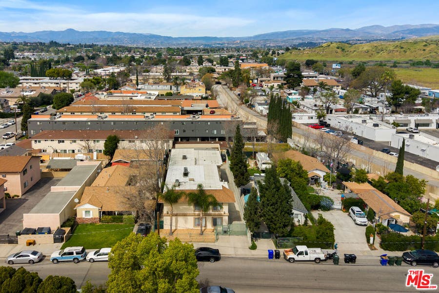 Property photo for 22607 14th Street, Newhall, CA