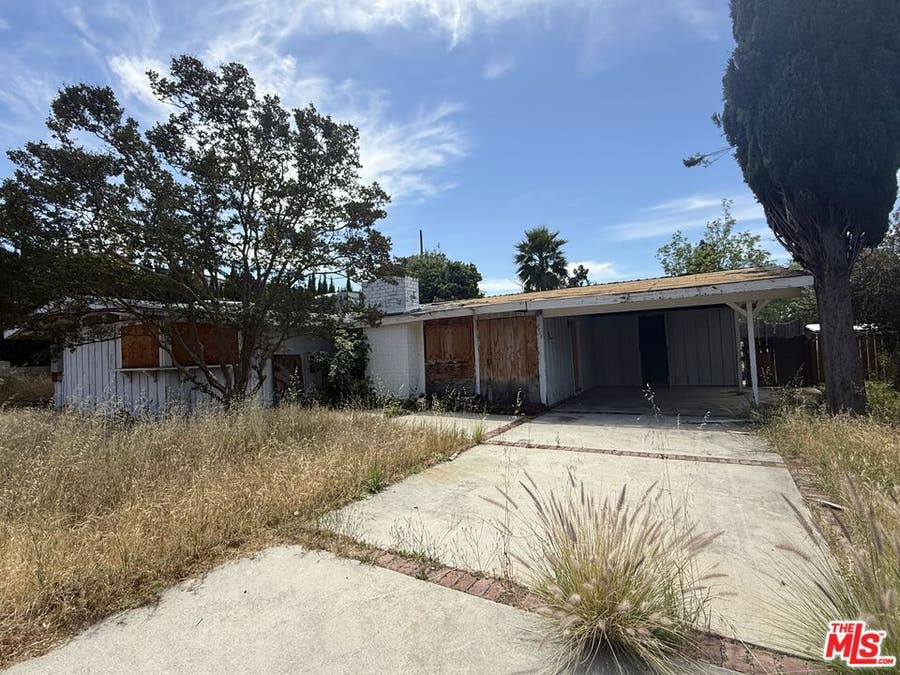 Property photo for 7716 Grove Street, Tujunga, CA