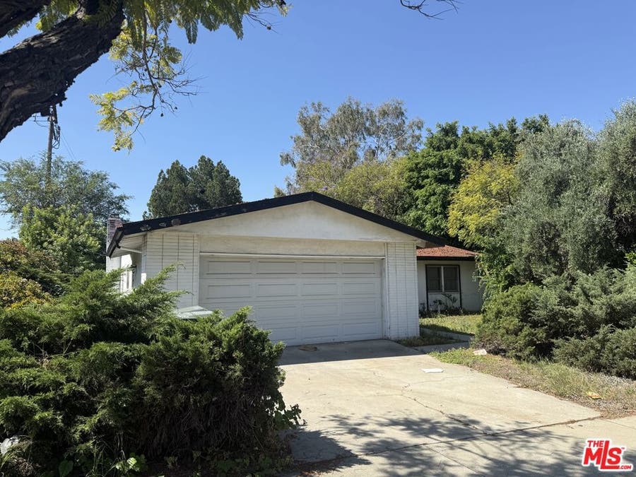 Property photo for 2121 Merle Drive, Montebello, CA