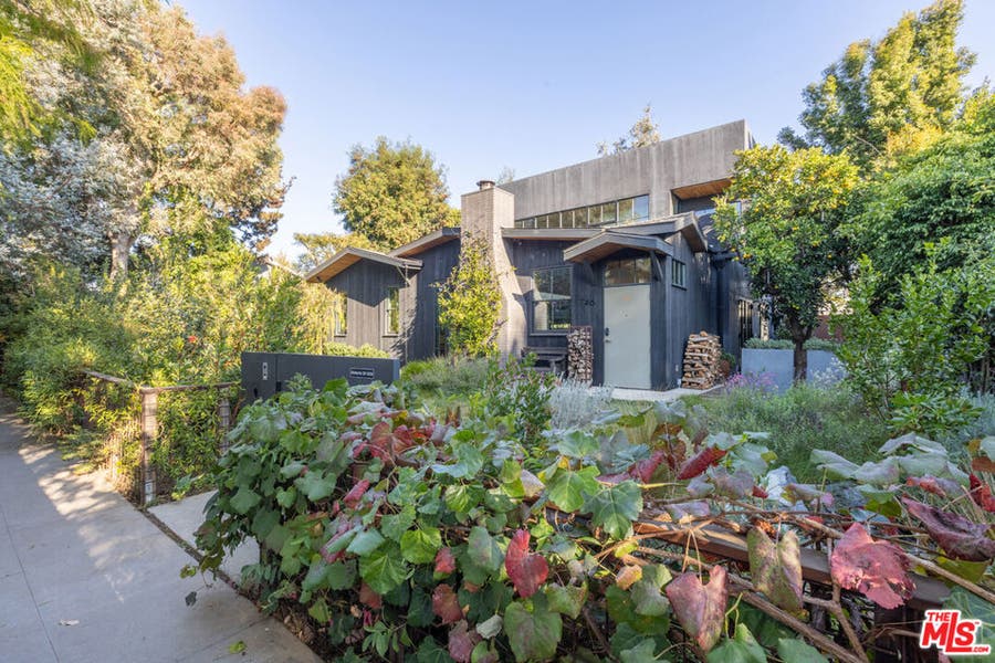 Property photo for 746 Marco Place, Venice, CA