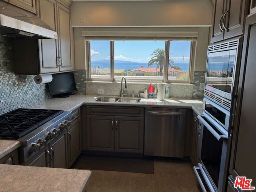 Property photo for 3908 Castlerock Road, Malibu, CA
