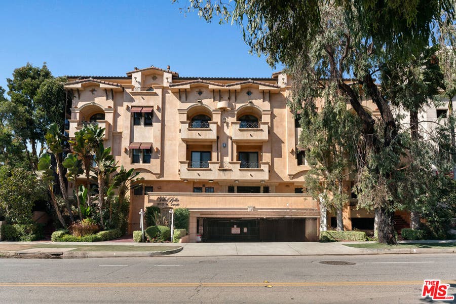 Property photo for 16123 W Sunset Boulevard, #101, Pacific Palisades, CA