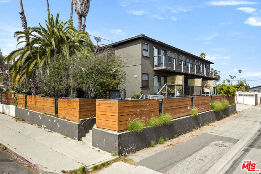 Property photo for 250 3rd Avenue, Venice, CA