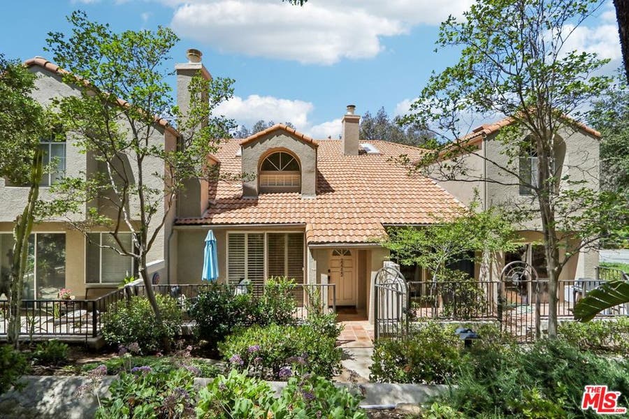 Property photo for 22222 Horizon Place, Chatsworth, CA