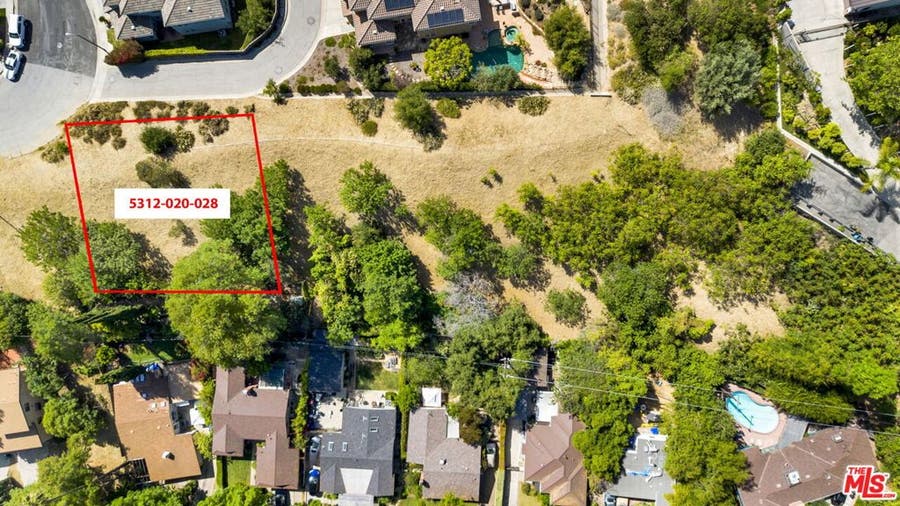 Property photo for 0 Oak Hill Ave, Los Angeles, CA