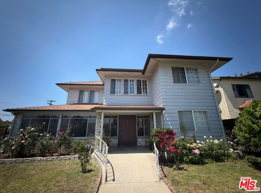 Property photo for 903 N Edgemont Street, Los Angeles, CA