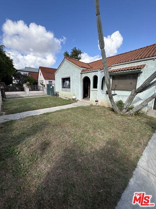 Property photo for 1340 S Mansfield Avenue, Los Angeles, CA
