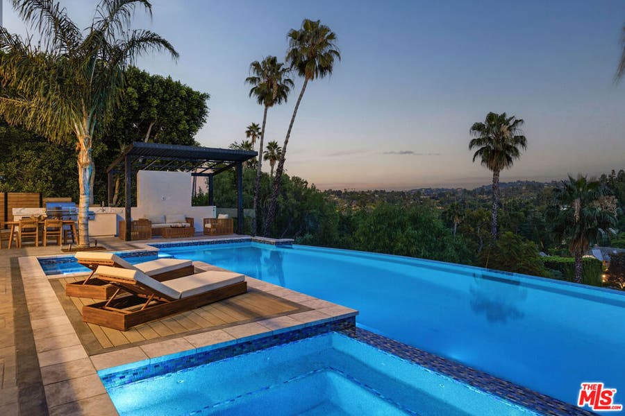 Property photo for 16838 Oak View Drive, Encino, CA