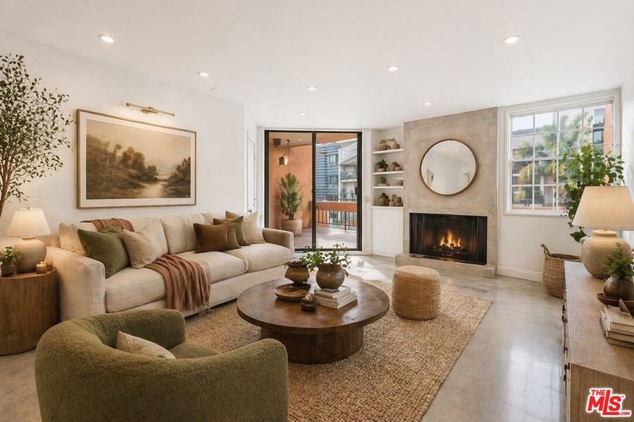 Property photo for 740 N Kings Road, #102, West Hollywood, CA