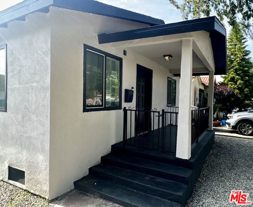 Property photo for 9413 Virginia Avenue, South Gate, CA