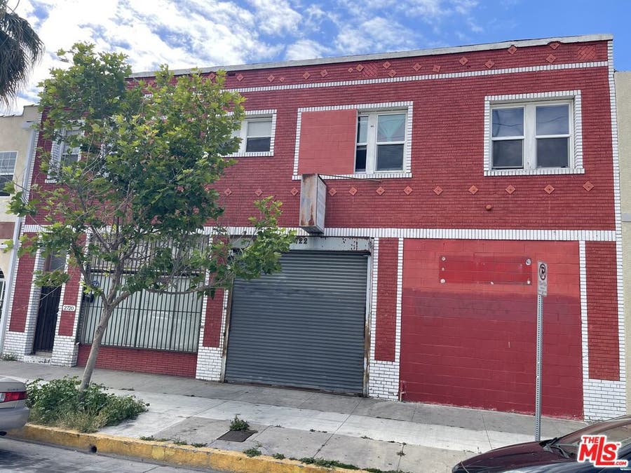 Property photo for 2720 W 54TH Street, Los Angeles, CA