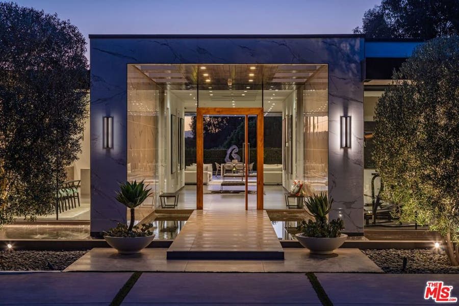 Property photo for 2002 LOMA VISTA Drive, Beverly Hills, CA