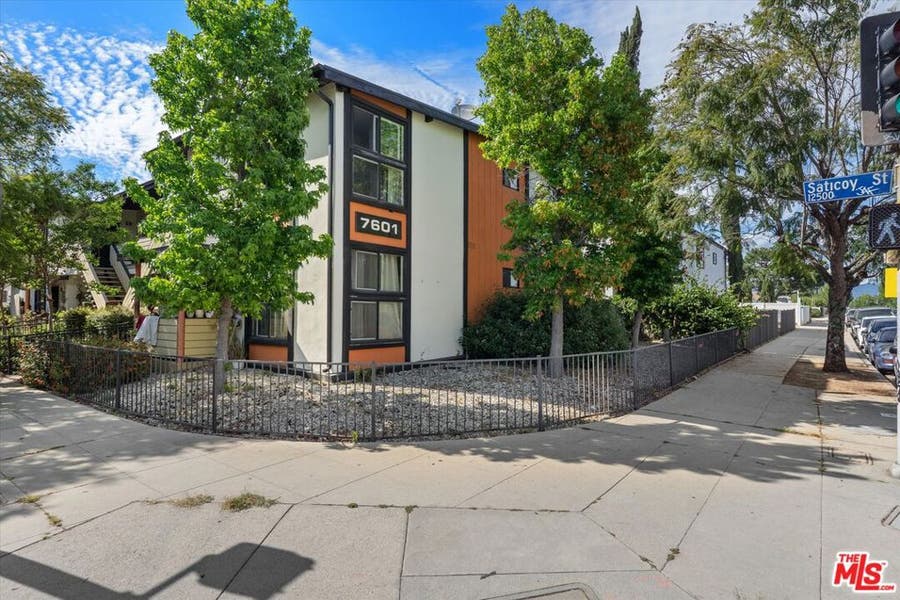 Property photo for 7601 Whitsett Avenue, North Hollywood, CA