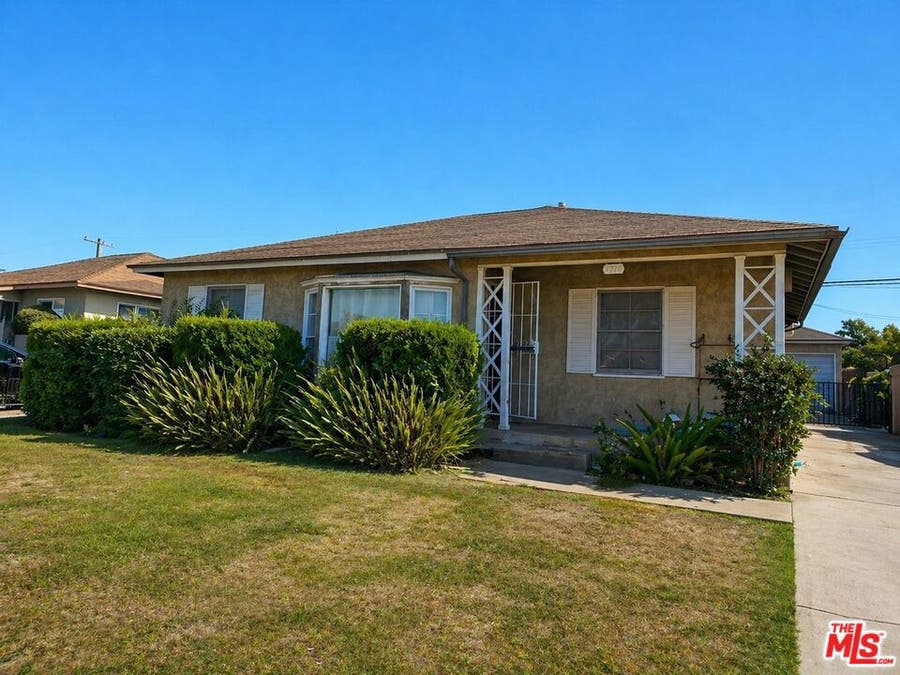 Property photo for 1218 W 138th Street, Compton, CA