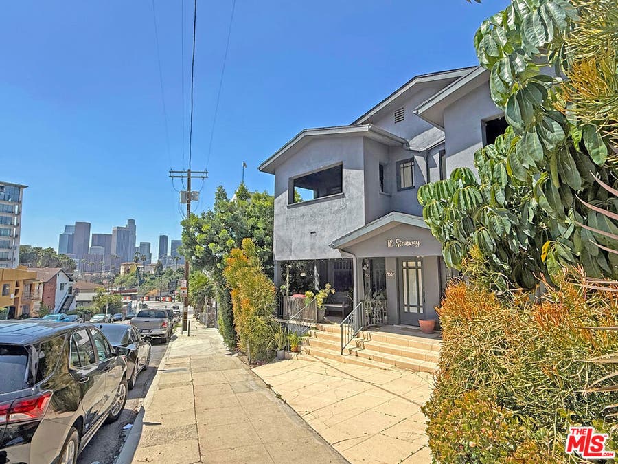 Property photo for 931 Everett Street, Los Angeles, CA