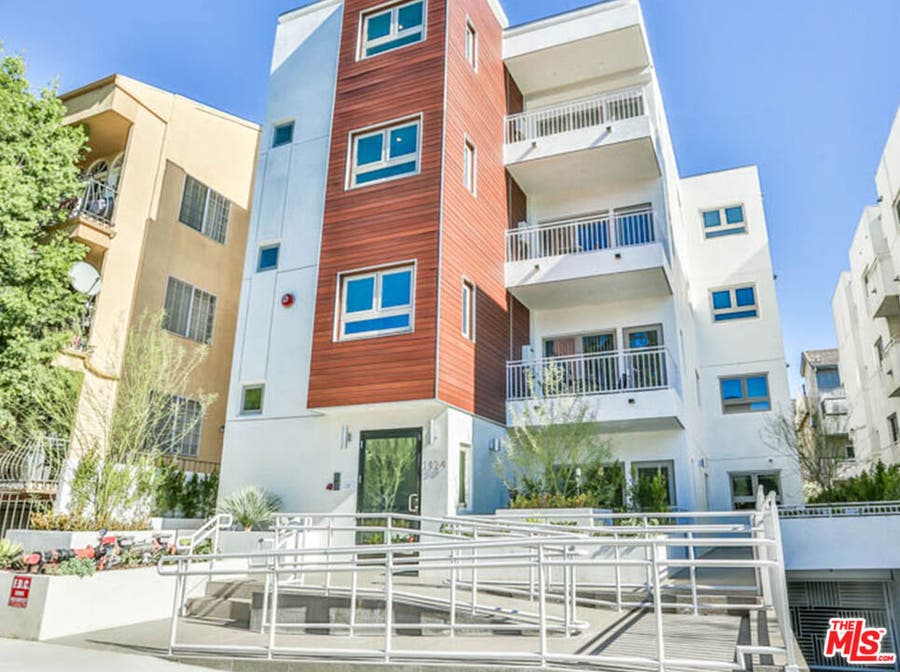 Property photo for 1424 S BENTLEY Avenue, #402, Los Angeles, CA