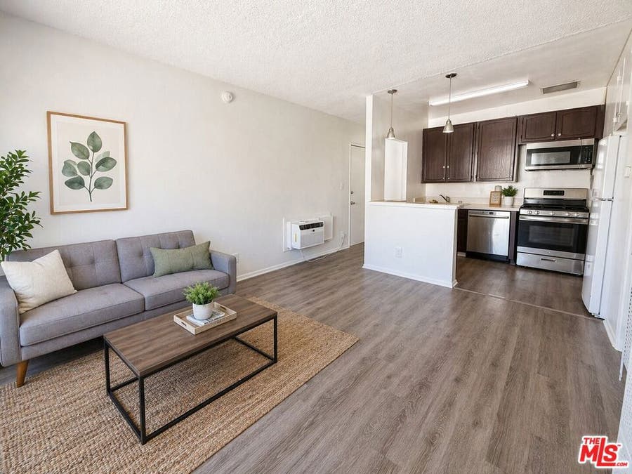 Property photo for 1133 W 36th Place, #6, Los Angeles, CA