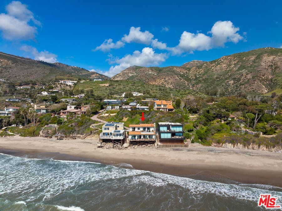 Property photo for 31952 Pacific Coast Highway, Malibu, CA