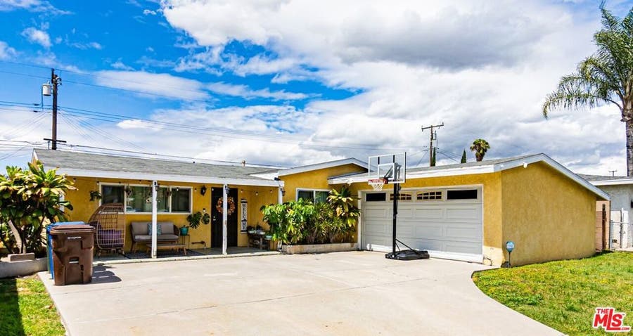 Property photo for 533 Doverdale Avenue, La Puente, CA