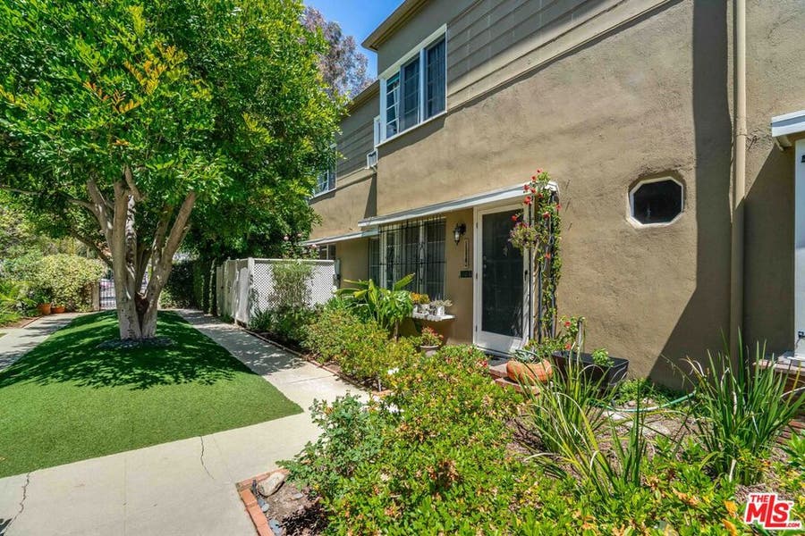Property photo for 6512 W Olympic Boulevard, Los Angeles, CA