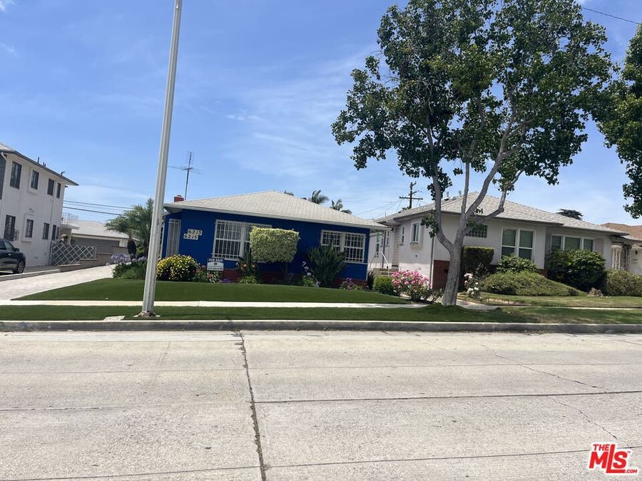 Property photo for 6213 S Fairfax Avenue, Los Angeles, CA