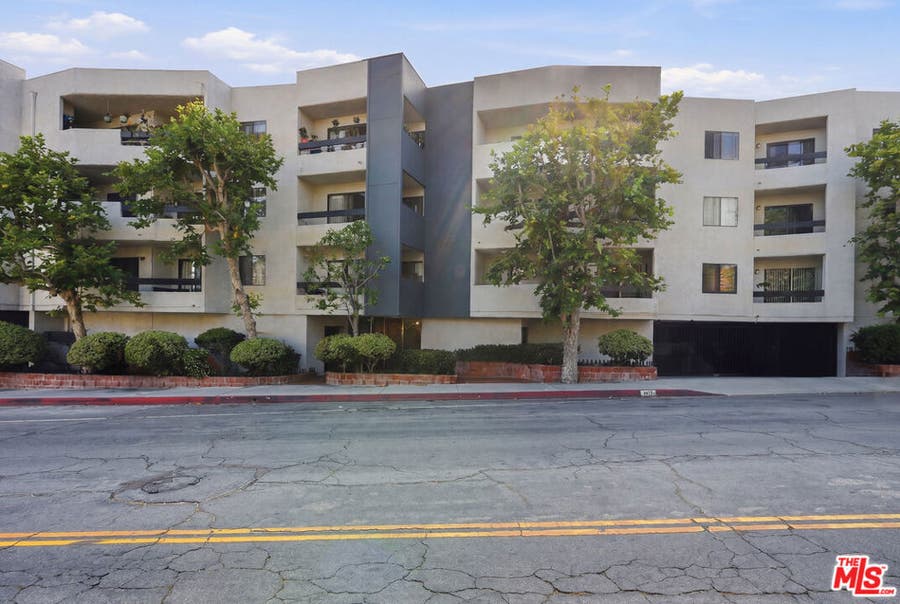 Property photo for 1037 N Vista Street, #206, Los Angeles, CA