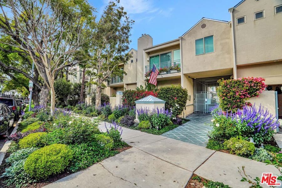 Property photo for 14101 Dickens Street, #10, Sherman Oaks, CA