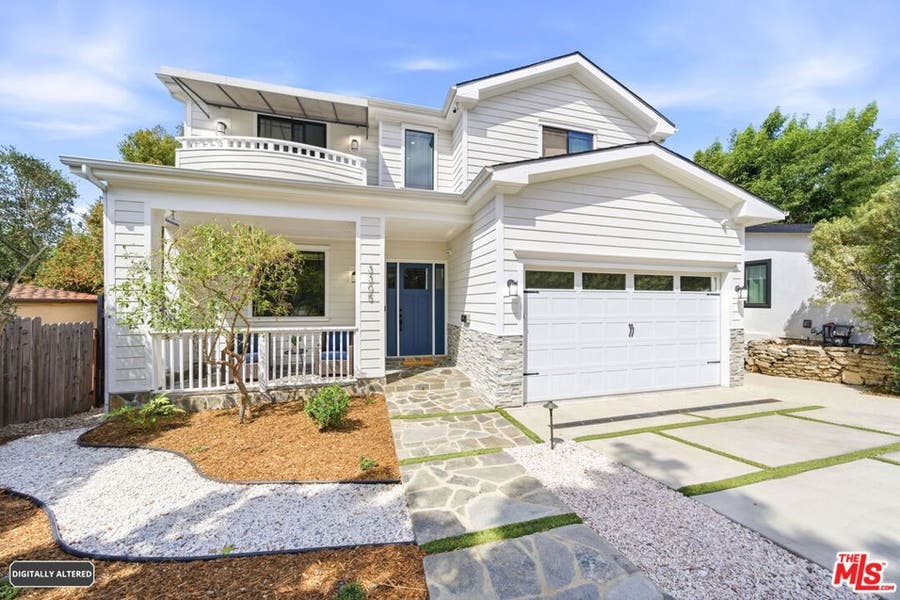 Property photo for 3305 Veteran Avenue, Los Angeles, CA