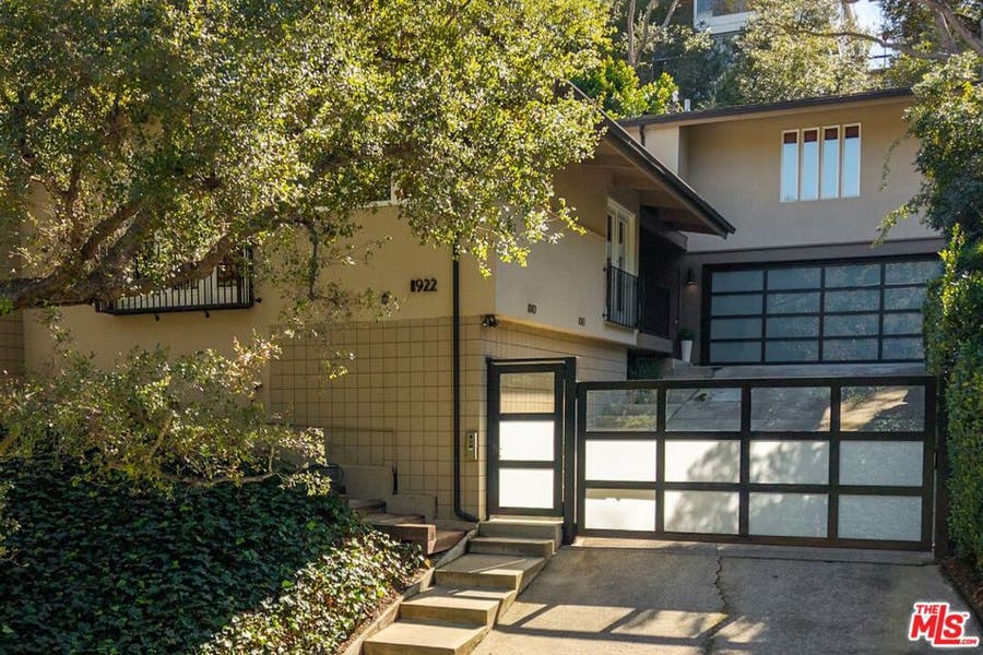 Property photo for 11922 Sunshine Terrace, Studio City, CA