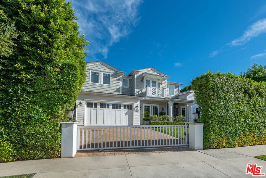 Property photo for 4210 Benedict Canyon Drive, Sherman Oaks, CA