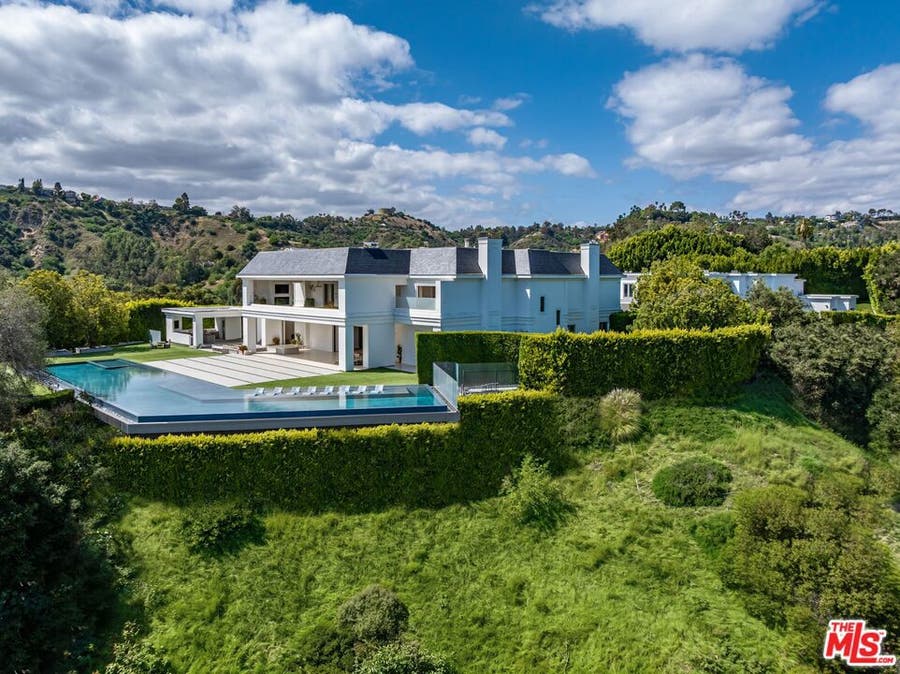 Property photo for 2571 Wallingford Drive, Beverly Hills, CA