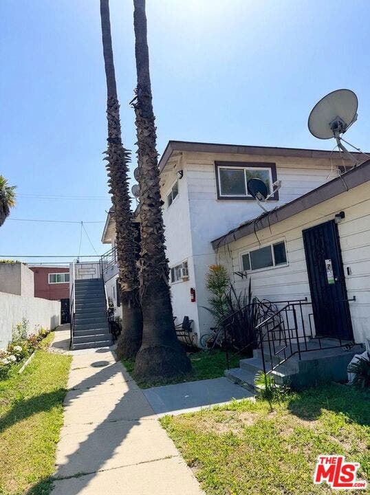 Property photo for 10218 Darby Avenue, #3, Inglewood, CA